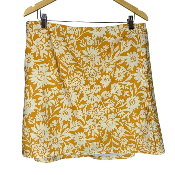 Ripskirt Hawaii Dresses & Skirts - RIPSKIRT Women's XL Yellow Hawaiian Floral Wrap Skirt
